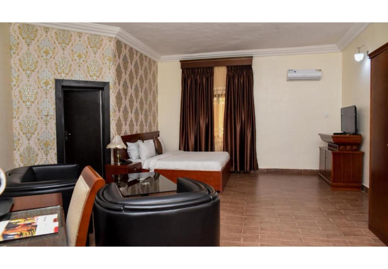 Royalton Hotels Abuja Exterior foto